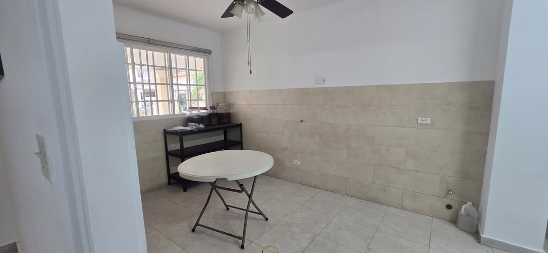 Vendo casa en Villa Lido / Brisas del Golf de 2 niveles - Imagen 13
