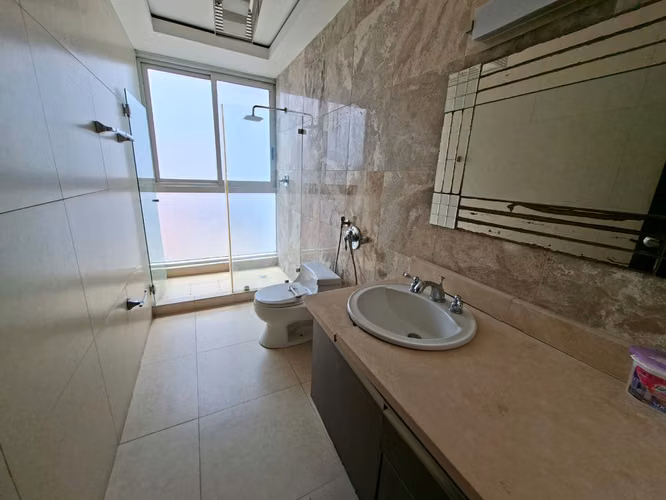 Venta de apartamento de 176 m² con balcón | PH Rivage | Avenida Balboa