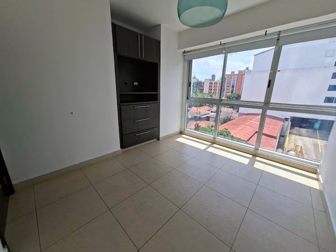 Venta de apartamento de 176 m² con balcón | PH Rivage | Avenida Balboa