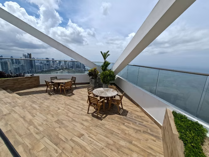 Venta de apartamento de 176 m² con balcón | PH Rivage | Avenida Balboa