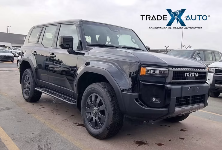Toyota Land Cruiser Prado Modelo Adventure Full extras año 2026 - Imagen 17