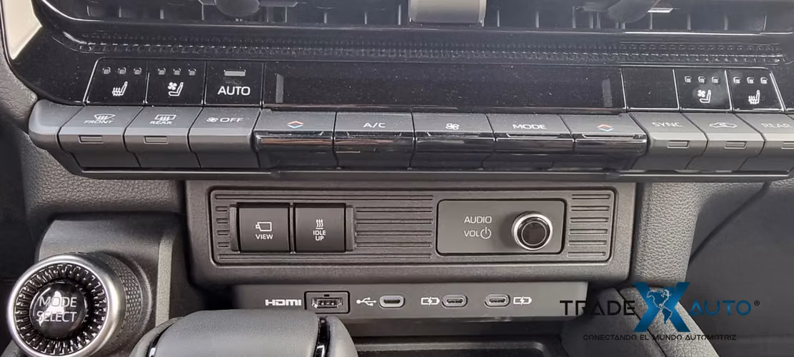 Toyota Land Cruiser Prado Modelo Adventure Full extras año 2026 - Imagen 5