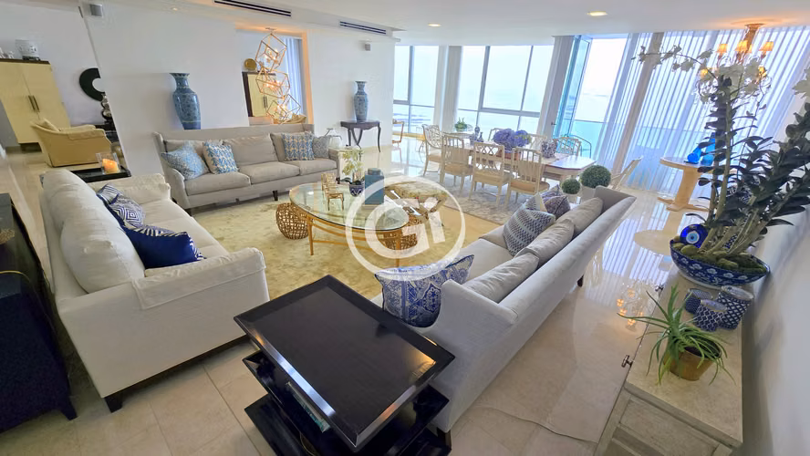 Venta Apartamento Bella Vista Allure Remodelado de Lujo Vista al Mar