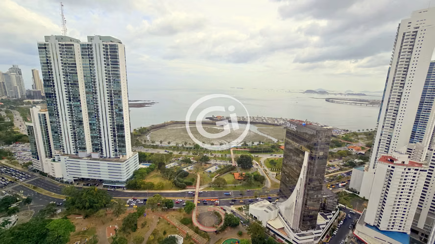 Venta Apartamento Bella Vista Allure Remodelado de Lujo Vista al Mar