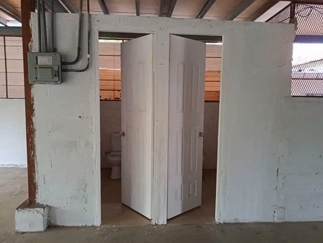 SE ALQUILA GALERA-BODEGA  EN PUEBLO NUEVO - Imagen 4
