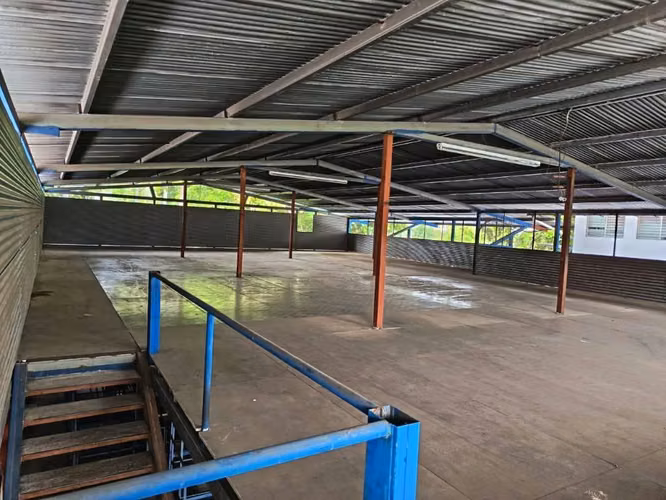 SE ALQUILA GALERA-BODEGA  EN PUEBLO NUEVO - Imagen 2