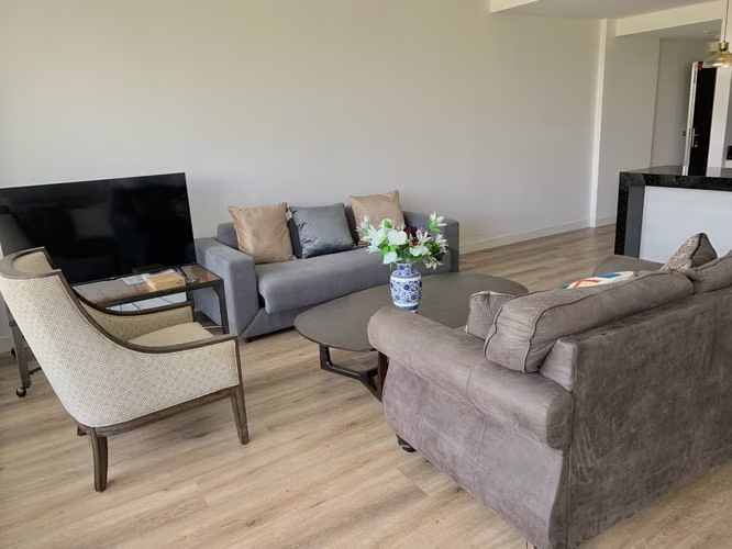 ALQUILO ESPECTACULAR APARTAMENTO EN CLAYTON PARK
