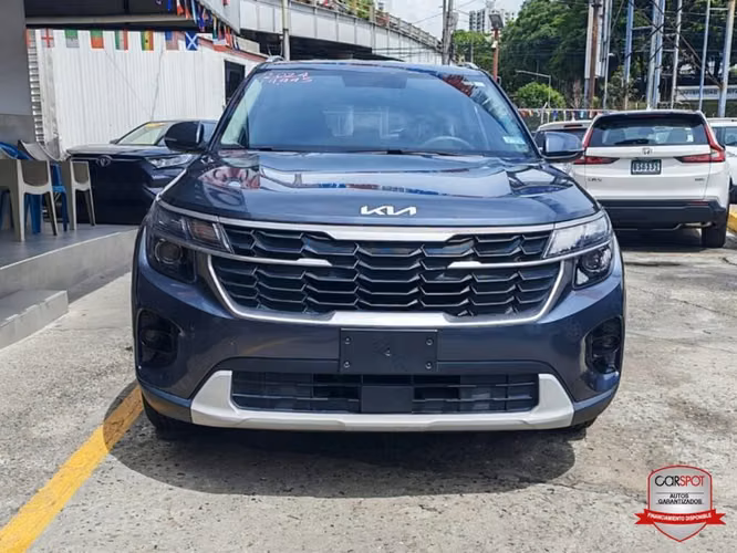 Kia Seltos 2024 Automática EI3059 - Imagen 2