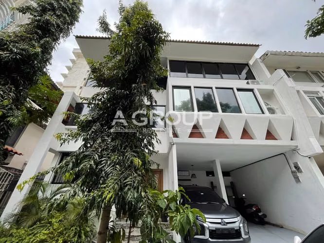 Exclusiva Residencia en  Punta Paitilla