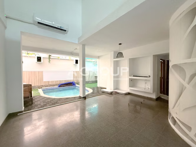 Exclusiva Residencia en  Punta Paitilla