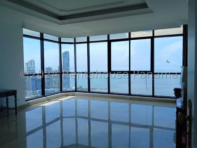 Alquiler de Apartamento en Avenida Balboa Ph Miramar Plaza ANL