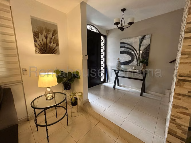 Alquiler de Casa en Albrook Ville di Firenze CCO