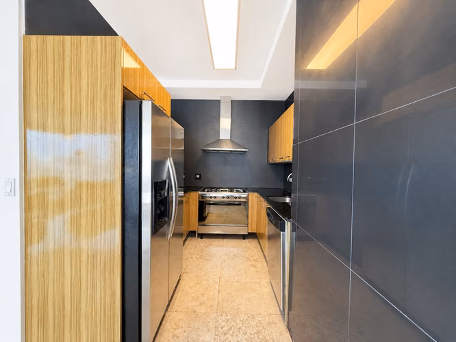 ALQUILER DE APARTAMENTO EN AVENIDA BALBOA - Imagen 8