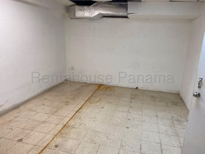 Venta de Galera en Transistmica Plaza Agora Solo Cliente Directo MC