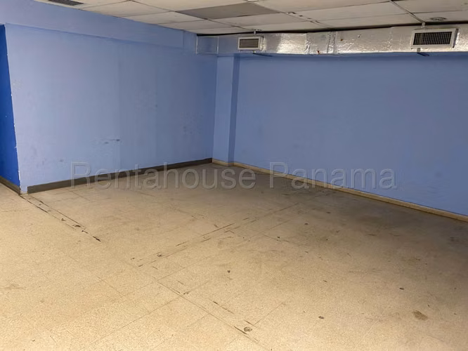 Venta de Galera en Transistmica Plaza Agora Solo Cliente Directo MC
