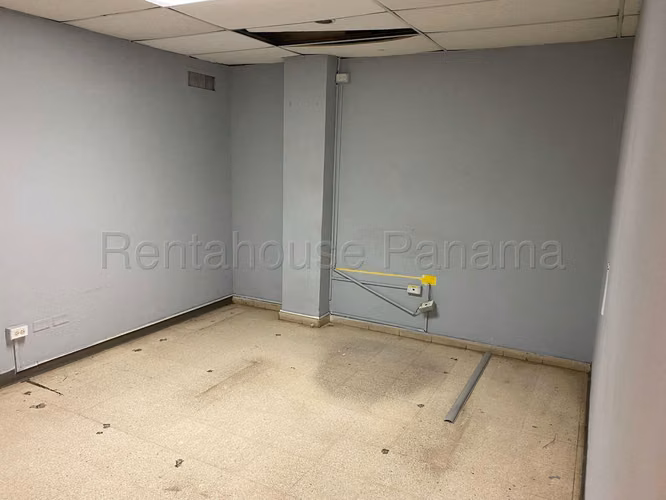 Venta de Galera en Transistmica Plaza Agora Solo Cliente Directo MC