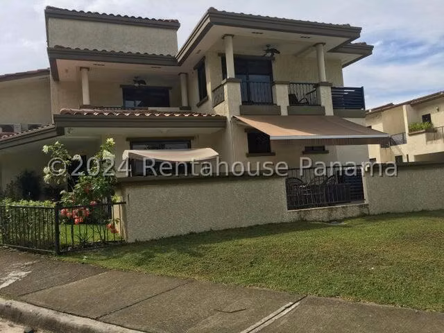 Vendo Casa en Clayton OF25-4291