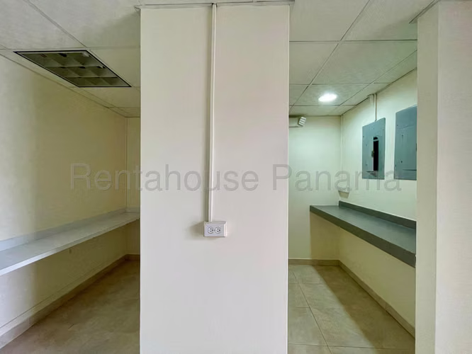 Alquilo EDIFICIO en Transistmica OF26-9032