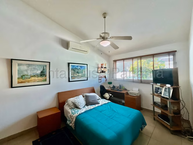 Venta de Casa en Altos de Panama Horizontes 410 Mts PD - Imagen 16