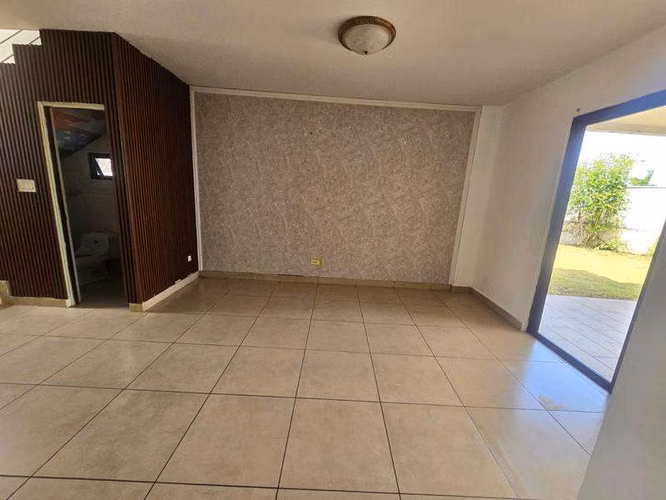 Banco vende casa en PH OLYMPUS Paseo Norte Brisas del Golf (b)