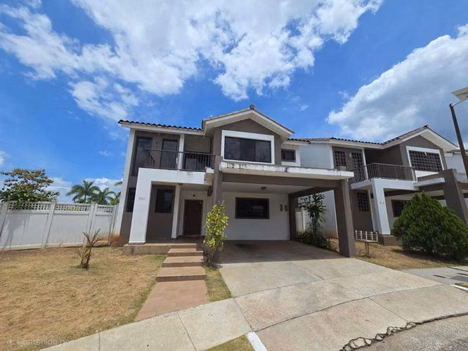 Bank sells house in PH OLYMPUS Paseo Norte Brisas del Golf (b)