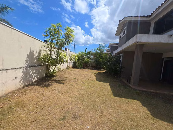 Banco vende casa en PH OLYMPUS Paseo Norte Brisas del Golf (b)