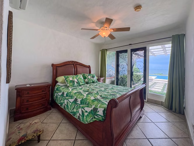 Villa de Lujo con Vistas al Golf y al Mar en Alquiler en Vista Mar - Imagen 14