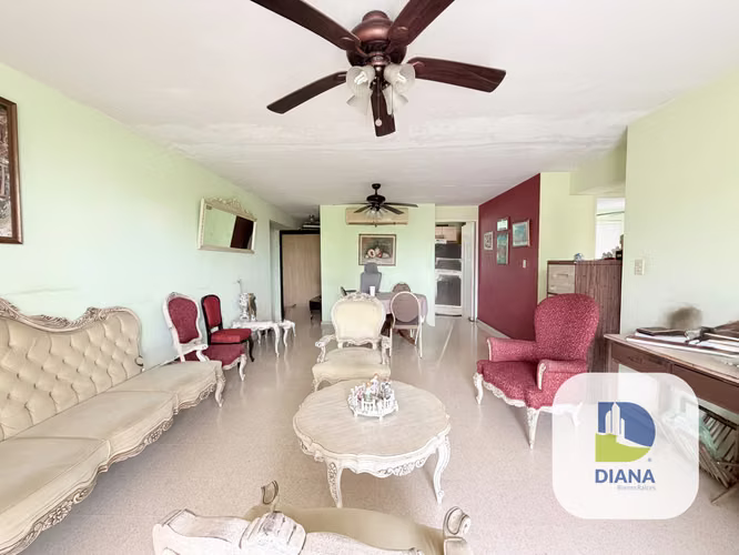 Venta de apartamento en La Alameda