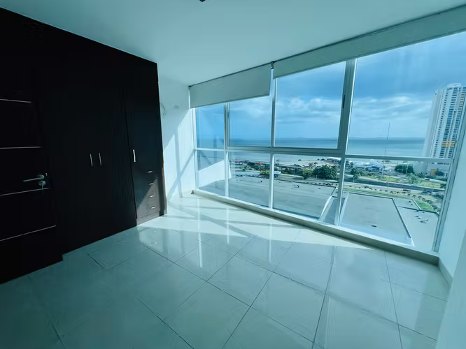 VENDO APARTAMENTO EN SAN FRANCISCO, 124M2, 2 RECAMARAS, CON VISTA AL MAR.