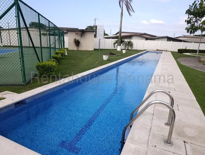 Casa en Alquiler en Costa Sur JG - Imagen 19