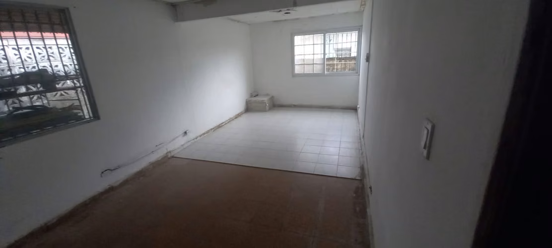 ¡Gran oportunidad en San Antonio! Propiedad comercial/residencial con ubicación privilegiada