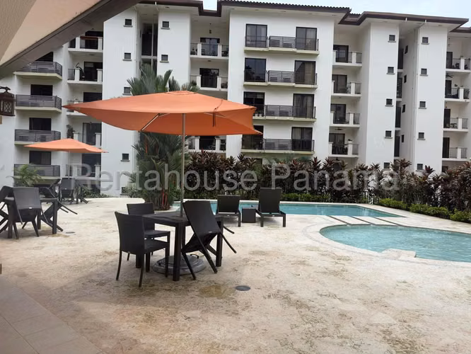 Se Vende Apartamento en Albrook LA26-8431