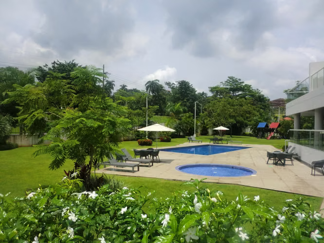 Se Vende Apartamento en Clayton LA26-7465