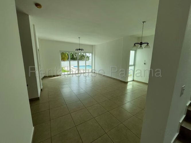 Casa en Venta en Altos de Panamá. HORIZONTES. 26LDC182