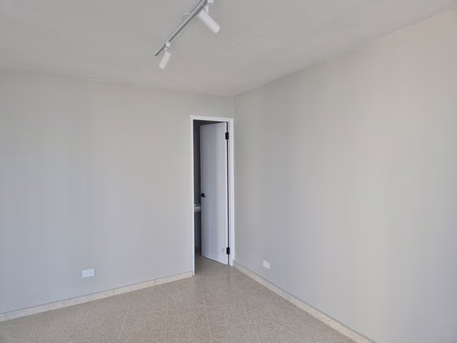 ESPECTACULAR APARTAMENTO 270 METROS CUADRADOS DE 3 RECAMARAS EN MARBELLA