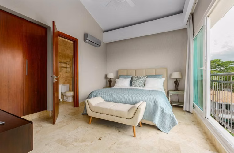 Punta Barco – Vista al Mar – 308mts2 – 595,000