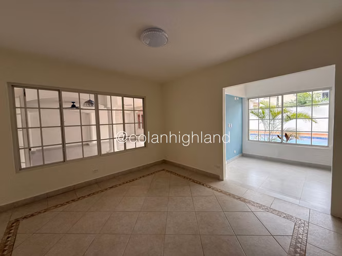 Se Vende Casa con piscina en Costa del Este - Imagen 2
