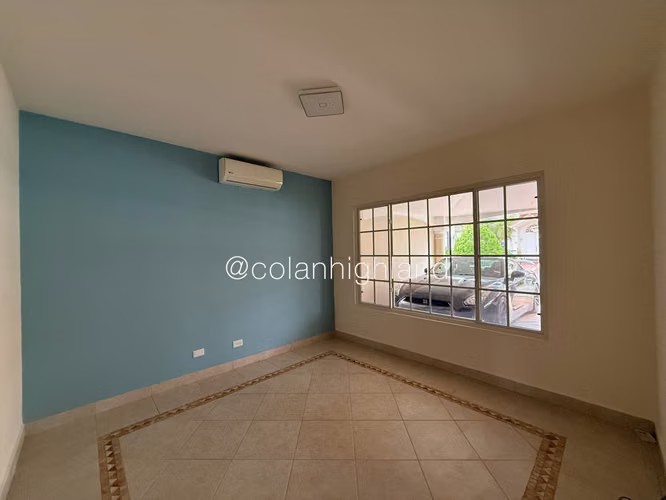 Se Vende Casa con piscina en Costa del Este - Imagen 4