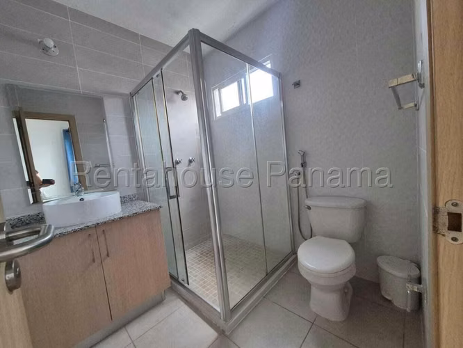 Se Vende Casa en Paseo del Norte MDV26-9044
