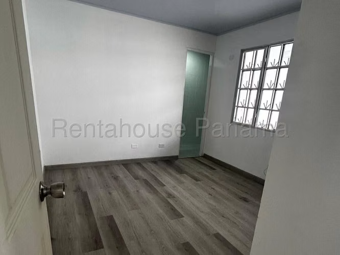 Se Vende Casa en Colon MDV26-8721