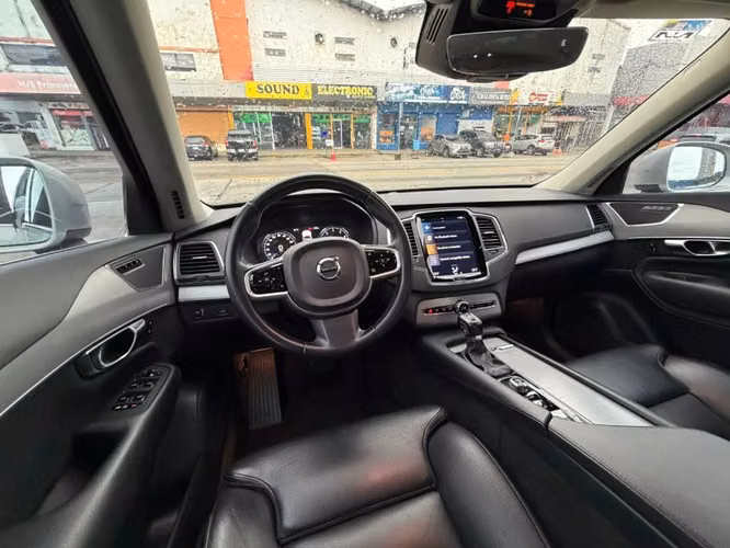 VOLVO XC 90T5 4XD  AÑO 2020 AUTOMATICO , UNICO DUEÑO 7 PUESTOS 2 JUEGOS DE LLAVES