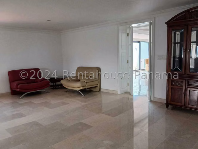 Apartamento en Alquiler en Avenida Balboa MPM 26-9015