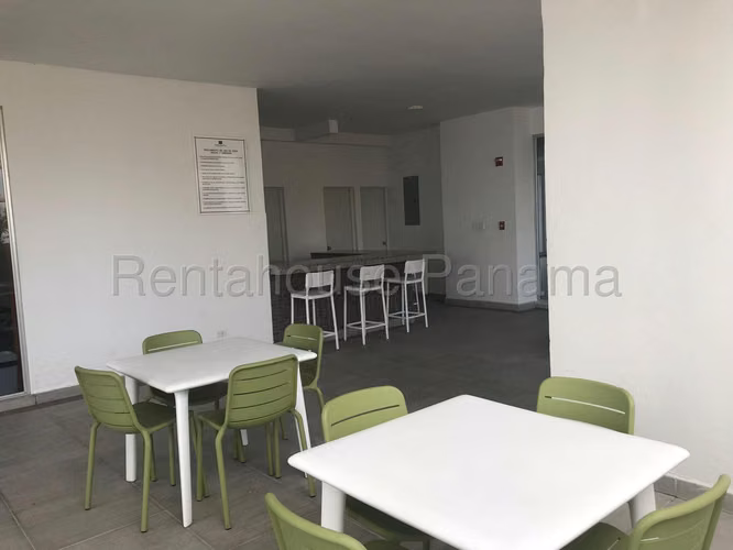 Apartamento en Venta en El Cangrejo MPM 26-8967