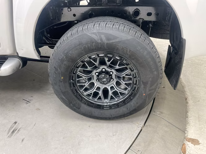 NISSAN NP300 FRONTIER - 2025 - PFNX - Automarket - Imagen 2