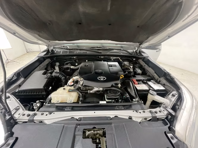 TOYOTA HILUX - 2025 - PPHX - Automarket - Imagen 3