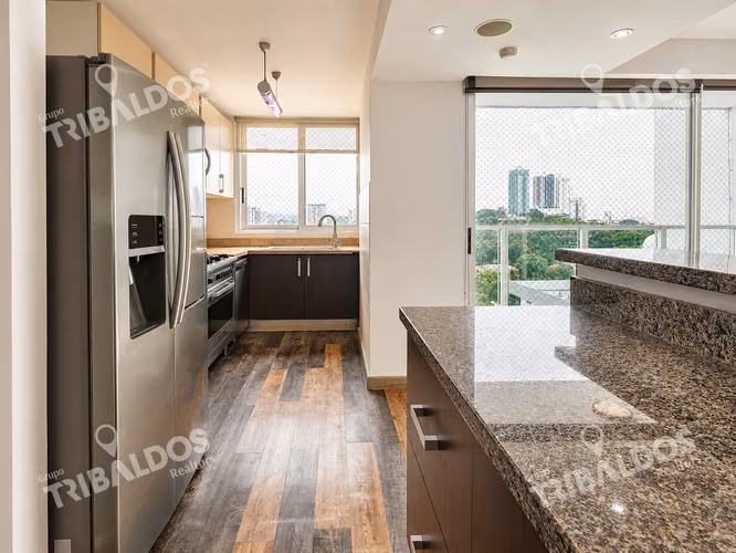 Venta de apartamento en La Loma P.H Innova Tower