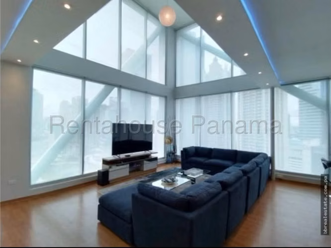 VIVA YA! EN PUNTA PACIFICA VENTA PH LOFT FOUR 41 AMOBLADO ESM