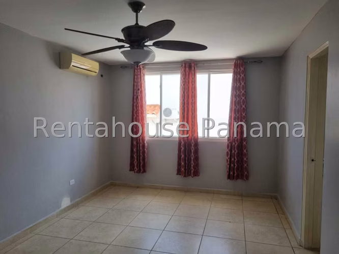 Alquiler de Casa en Brisas Del Golf Brisas Village KC