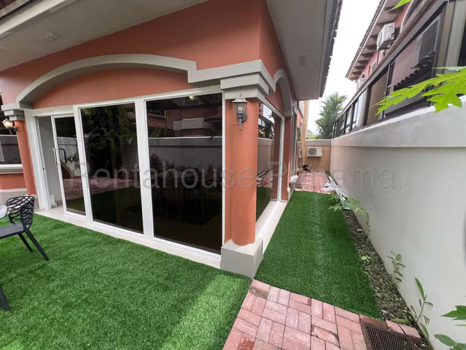 Venta de Casa en Costa Sur El Doral Solo Cliente Directo LFC
