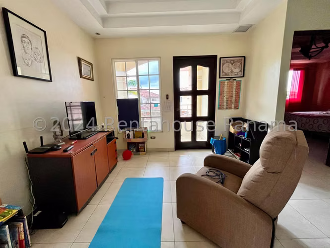 Venta de Casa en Costa Sur Villa Valencia Solo Cliente Directo LFC
